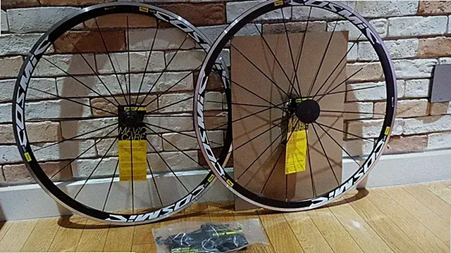 700C Road Bicycle Wheelset 30mm Quick Release V Brake Bike Alloy Wheels 20 Holes